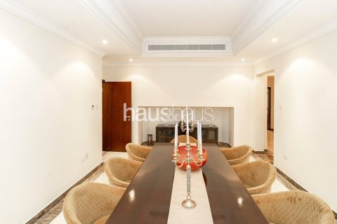 Vilë në Jumeirah Islands, Dubai, Emiratet e Bashkuara Arabe 4 dhoma gjumi, 491 m2. № 626691 - Foto 6