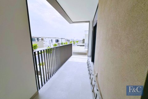 Вилла Al Furjan, Дубай, БАӘ-да 4 жатын бөлмелер, 366 м² № 704735 - фото 3