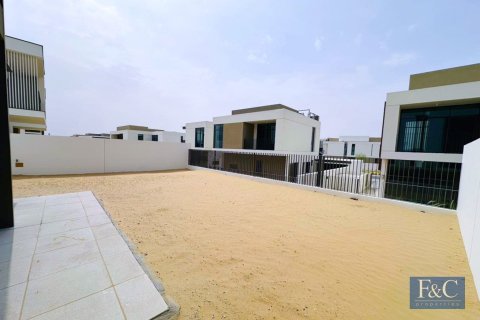Вилла Al Furjan, Дубай, БАӘ-да 4 жатын бөлмелер, 366 м² № 704735 - фото 2