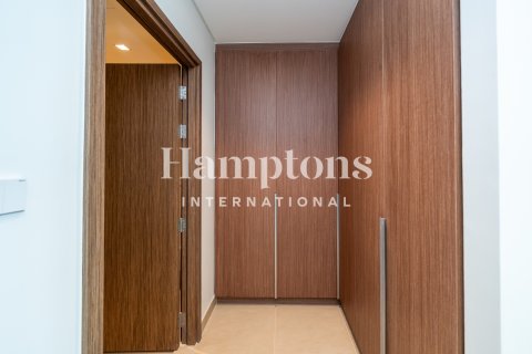 Apartament në Mina Rashid, Dubai, Emiratet e Bashkuara Arabe 2 dhoma gjumi, 101.70927537 m2. № 688232 - Foto 14