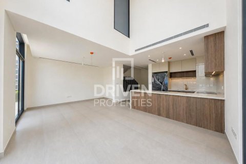 Townhouse in Mudon, Dubai, UAE 4 bedrooms, 240.06 sq.m. № 765292 - photo 5