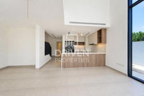 Townhouse in Mudon, Dubai, UAE 4 bedrooms, 240.06 sq.m. № 765292 - photo 6