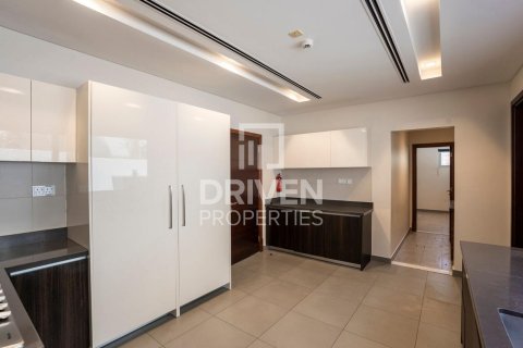 Villa in Mohammed Bin Rashid City, Dubai, UAE 5 bedrooms, 795.62 sq.m. № 765294 - photo 17