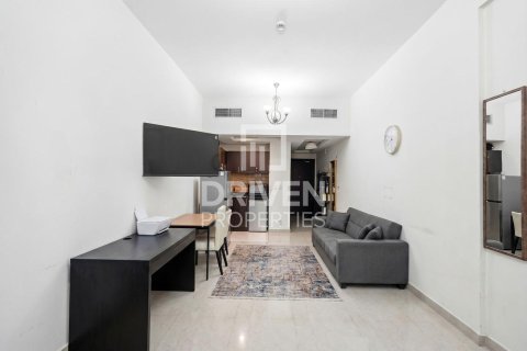 Apartment in Jumeirah Village Circle, Dubai, UAE 1 room, 43.39 sq.m. № 755819 - photo 4