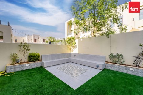 Reem, Dubai, संयुक्त अरब अमीरात में विला, 3 बेडरूम, 261.8 वर्ग मीटर, संख्या 686189 - फ़ोटो 14