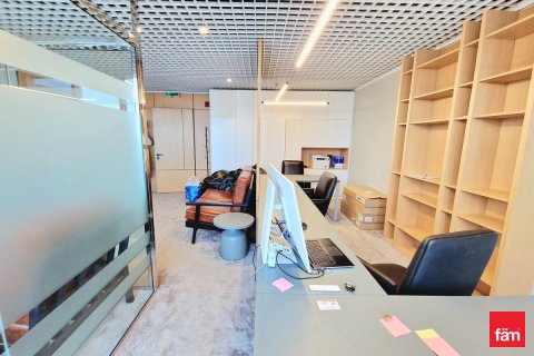 Dubai, BAE’de kiralık ofis 65.3 m&sup2; No 686190 - fotoğraf 10