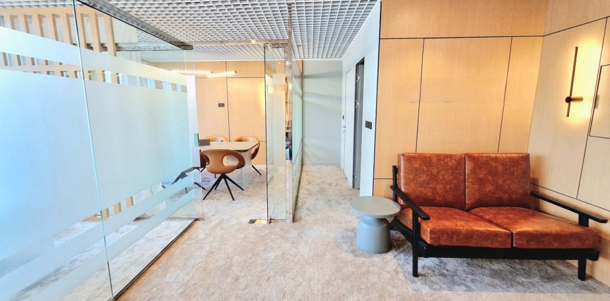 Kancelář v Dubai, SAE 65.2 m² Č.: 686190