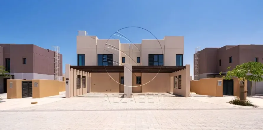 Vila v Abu Dhabi, SAE 2 spálne, 311 m2 č. 663006