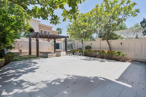 Řadový dům na Saadiyat Island, Abu Dhabi, SAE 4 ložnice, 395.58 m² Č.: 748092 - fotografie 3