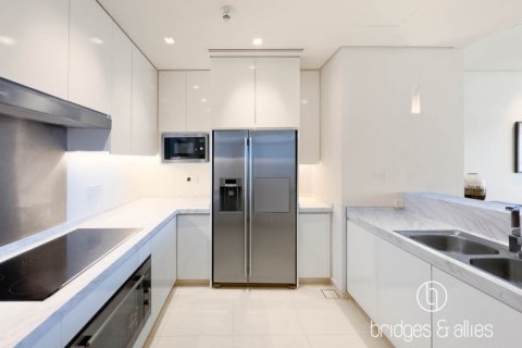 Apartment til salg i The Hills, Dubai, UAE 3 soveværelser, 171.2 kvm № 624678 - foto 5