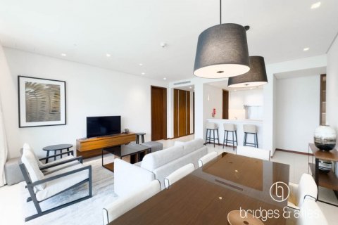 Apartment til salg i The Hills, Dubai, UAE 3 soveværelser, 171.2 kvm № 624678 - foto 4