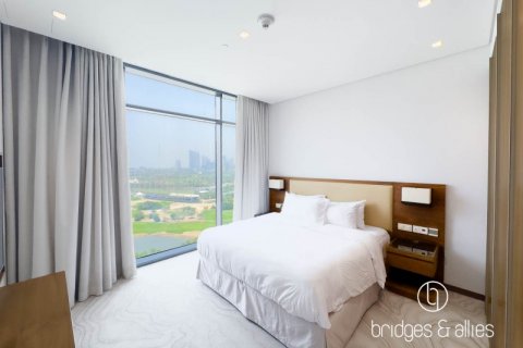 Apartment til salg i The Hills, Dubai, UAE 3 soveværelser, 171.2 kvm № 624678 - foto 8