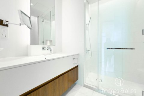 Apartment til salg i The Hills, Dubai, UAE 3 soveværelser, 171.2 kvm № 624678 - foto 12