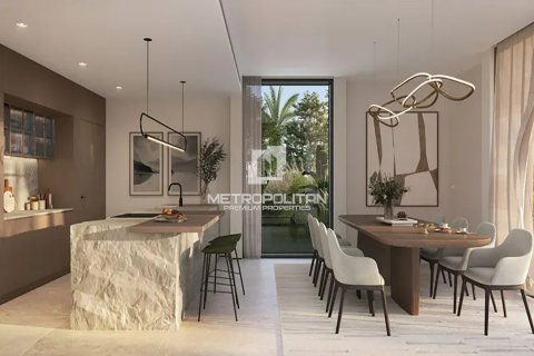 Villa in Dubai Land, UAE 3 bedrooms, 335 sq.m. № 593453 - photo 9