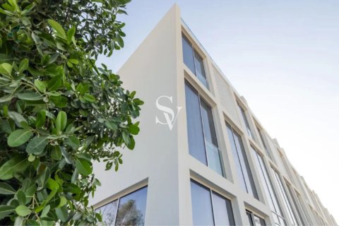 Rijtjeshuis te huur in Al Barari, Dubai, VAE 4 slaapkamers, 459 vr.m., nr 690897 - foto 9