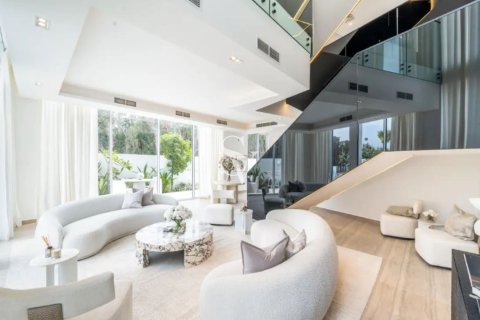 Rijtjeshuis te huur in Al Barari, Dubai, VAE 4 slaapkamers, 459 vr.m., nr 690897 - foto 10