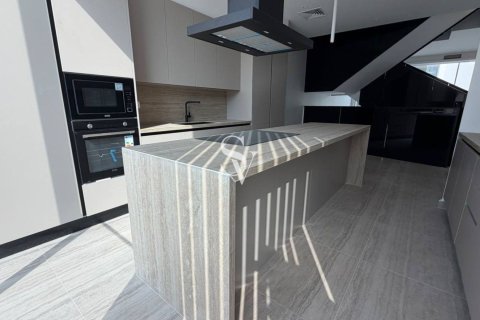 Kaupunkipientalo Al Barari, Dubai, Arabiemiraatit 4 makuuhuonetta, 459 m2 № 690897 - kuva 12