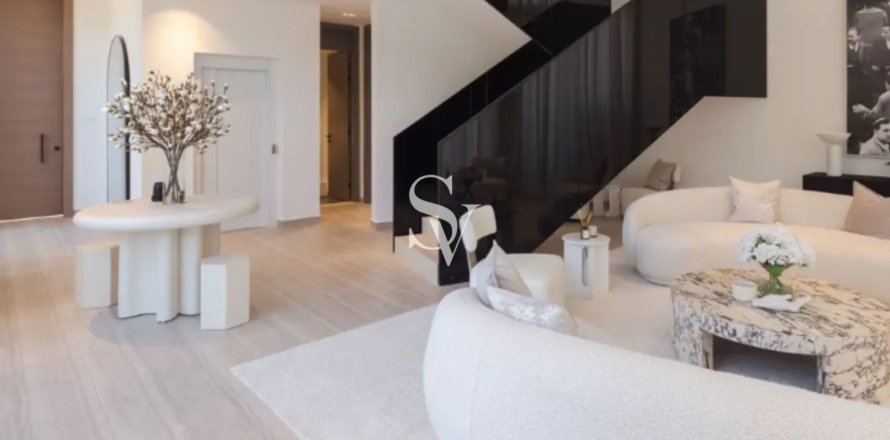 Rijtjeshuis in Al Barari, Dubai, VAE 4 slaapkamers, 459 vr.m. nr 690897