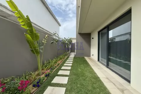 Vila v Al Hamra Village, Ras Al Khaimah, SAE 3 ložnice, 256 m² Č.: 595382 - fotografie 19