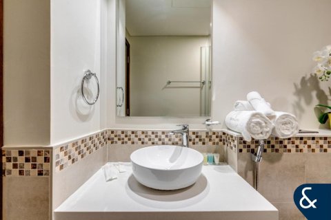 Lakás a VERA RESIDENCES lakóparkban itt: Business Bay, Dubai, EAE, 1 hálószoba, 45 m², azonosító: 685334 - fénykép 9