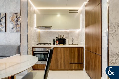 Lakás a VERA RESIDENCES lakóparkban itt: Business Bay, Dubai, EAE, 1 hálószoba, 45 m², azonosító: 685334 - fénykép 6