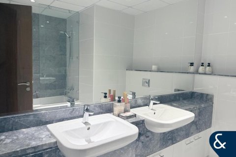 Apartamento en venta en Business Bay, Dubai, EAU 2 dormitorios, 127 m2 № 685335 - foto 5