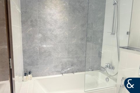 Apartamento en venta en Business Bay, Dubai, EAU 2 dormitorios, 127 m2 № 685335 - foto 8