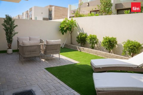 Řadový dům v Dubai, SAE 4 ložnice, 187.2 m² Č.: 758004 - fotografie 14