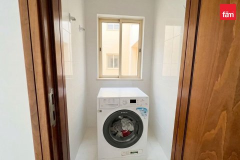 דירה למכירה ב Business Bay, Dubai, איחוד האמירויות  2 חדרי שינה, 126.2 מ"ר, מספר 758009 - תמונה 12