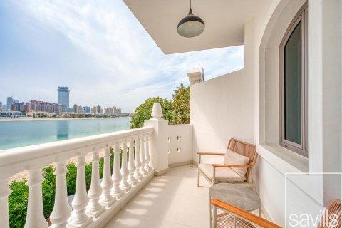 Villa te huur in Palm Jumeirah, Dubai, VAE 4 slaapkamers, 622.64 vr.m., nr 747504 - foto 14