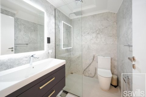 Villa te huur in Palm Jumeirah, Dubai, VAE 4 slaapkamers, 622.64 vr.m., nr 747504 - foto 25