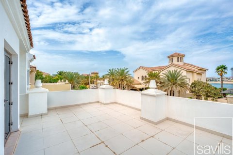 Villa te huur in Palm Jumeirah, Dubai, VAE 4 slaapkamers, 622.64 vr.m., nr 747504 - foto 23