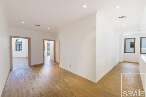Villa en alquiler en Palm Jumeirah, Dubai, EAU 5 dormitorios, 622.08 m2 № 747536 - foto 18
