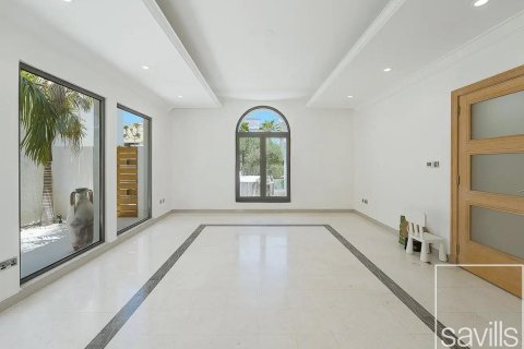 Villa en alquiler en Palm Jumeirah, Dubai, EAU 5 dormitorios, 622.08 m2 № 747536 - foto 14