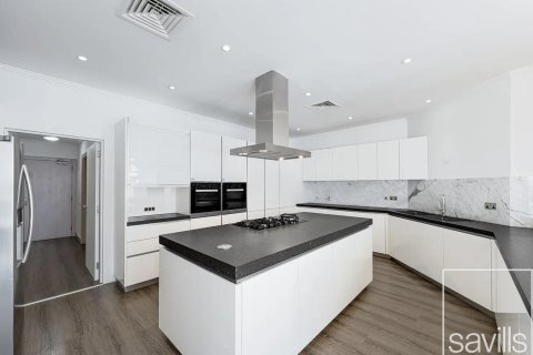 Villa en alquiler en Palm Jumeirah, Dubai, EAU 5 dormitorios, 622.08 m2 № 747536 - foto 6