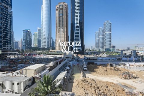 Apartment in Jumeirah Lake Towers, Dubai, UAE 2 bedrooms, 122 sq.m. № 764122 - photo 12