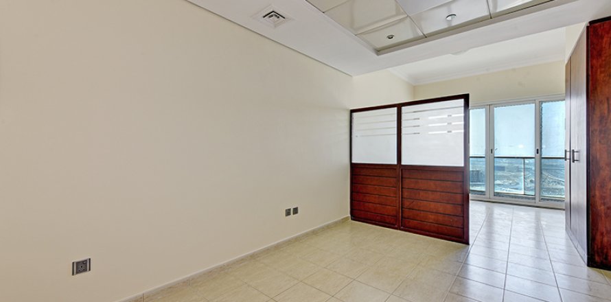 Apartamento en Jumeirah Lake Towers, Dubai, EAU 1 habitación, 39.02 m² № 764148