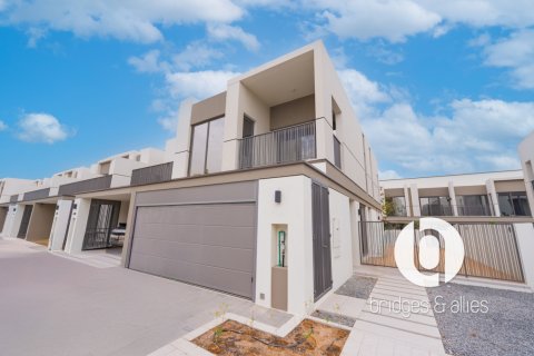 Rumah bandar di Tilal Al Ghaf, Dubai, UAE 4 bilik tidur, 227 meter persegi № 764124