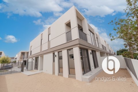 Üürile anda ridamaja asukohaga Tilal Al Ghaf, Dubai, AÜE: 4 magamistoaga, 227 m² Nr 764124 - pilt 3