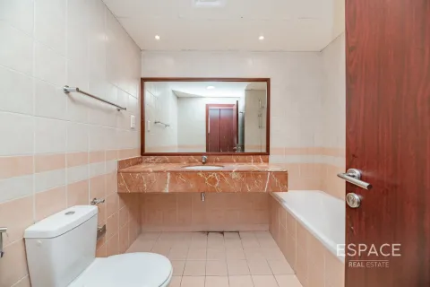 Lakás az EMIRATES CROWN lakóparkban itt: Dubai Marina, EAE, 3 hálószoba, 361 m², azonosító: 661374 - fénykép 11