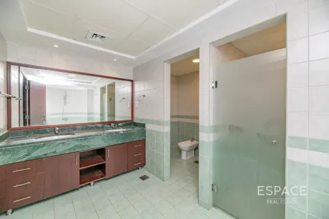 Lakás az EMIRATES CROWN lakóparkban itt: Dubai Marina, EAE, 3 hálószoba, 361 m², azonosító: 661374 - fénykép 14