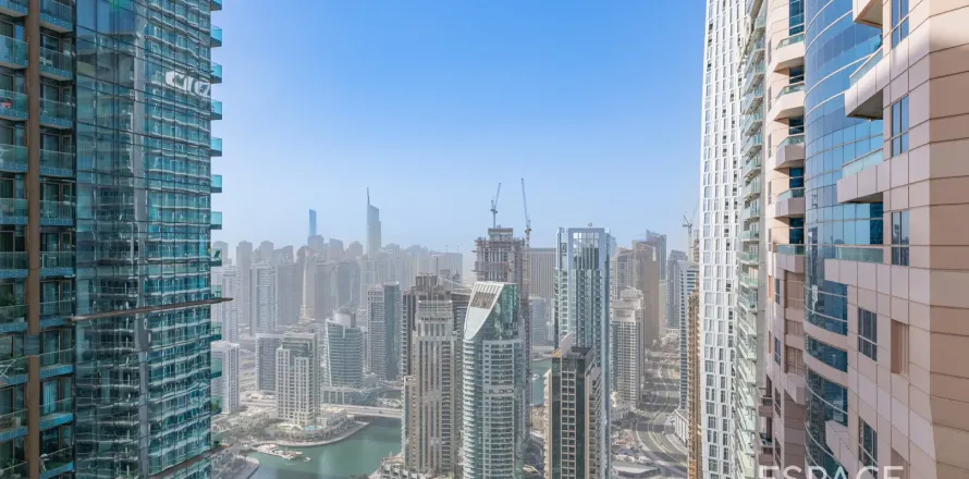 Lakás az EMIRATES CROWN lakóparkban itt: Dubai Marina, EAE, 3 hálószoba, 361 m², azonosító: 661374