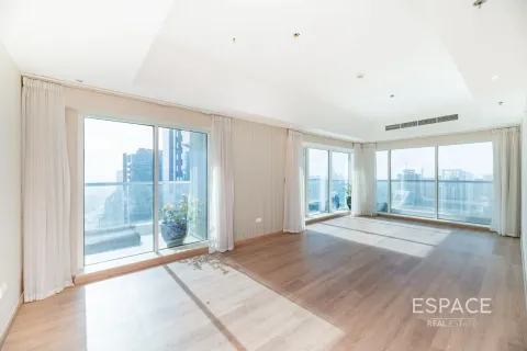 Lakás az EMIRATES CROWN lakóparkban itt: Dubai Marina, EAE, 3 hálószoba, 361 m², azonosító: 661374 - fénykép 2