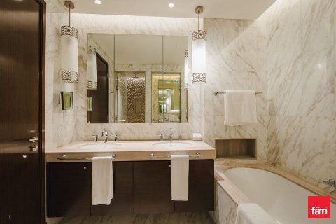 Apartment til leje i Downtown Dubai (Downtown Burj Dubai), Dubai, UAE 3 soveværelser, 184.5 kvm № 659262 - foto 19