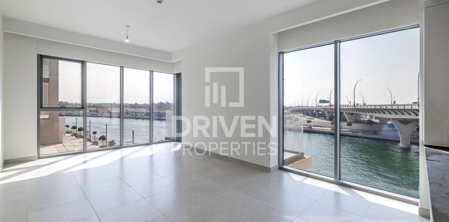 Korter asukohaga Al Wasl, Dubai, AÜE: 2 magamistoaga, 150.22 m² Nr 756856