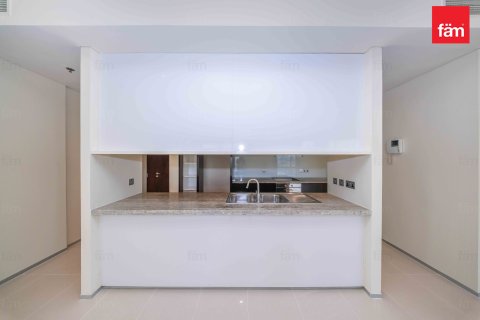 Apartemen di Sheikh Zayed Road, Dubai, UEA 2 kamar tidur, 108 m2 nomor 679026 - foto 11