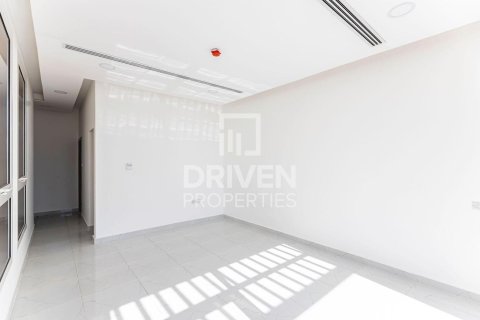 Villa in Al Furjan, Dubai, UAE 5 bedrooms, 525 sq.m. № 746138 - photo 11