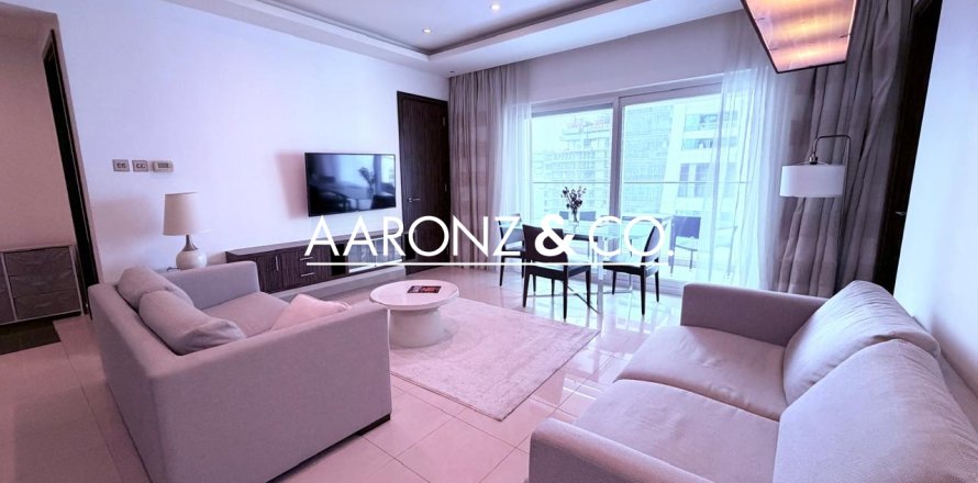 Apartament în Jumeirah Lake Towers, Dubai, EAU 2 dormitoare, 93 mp.  №679570