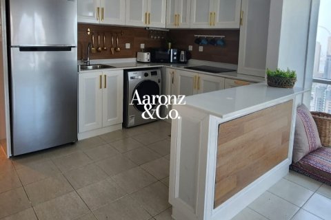 Apartmen di Jumeirah Lake Towers, Dubai, UAE 1 bilik tidur, 70 meter persegi № 679571 - foto 11
