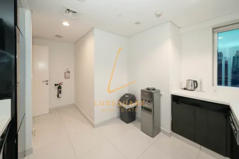 Üürile anda korter asukohaga Business Bay, Dubai, AÜE: 2 magamistoaga, 118 m² Nr 679567 - pilt 17